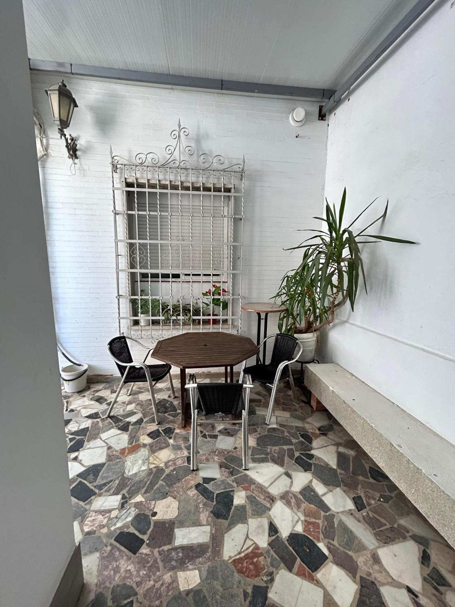 Hostal Avenida Andalucia - Solo Adultos 세비야 외부 사진